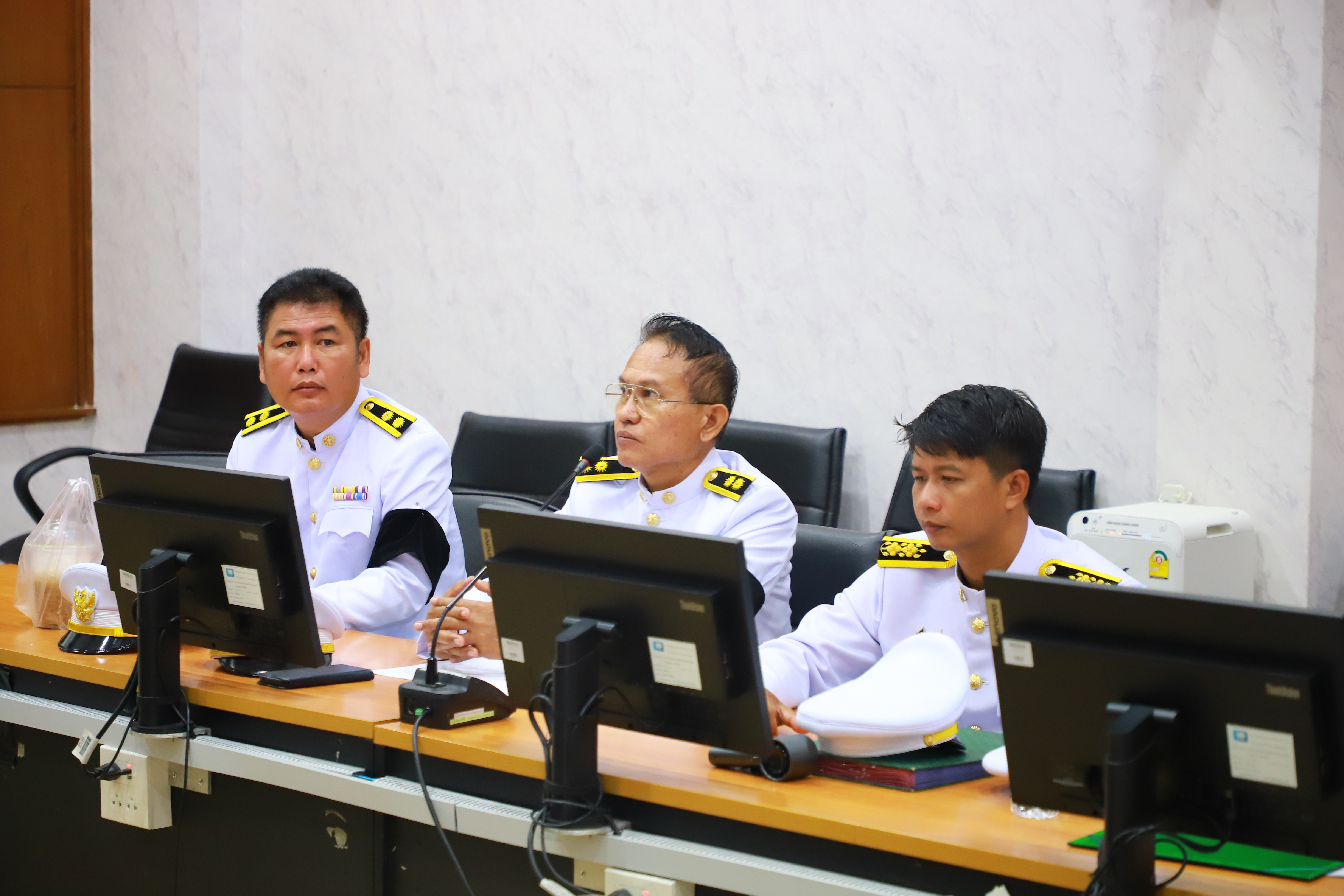 title - ส.ป.ก. จัดประชุมคณะทำงานฯ  คัดเลือก 